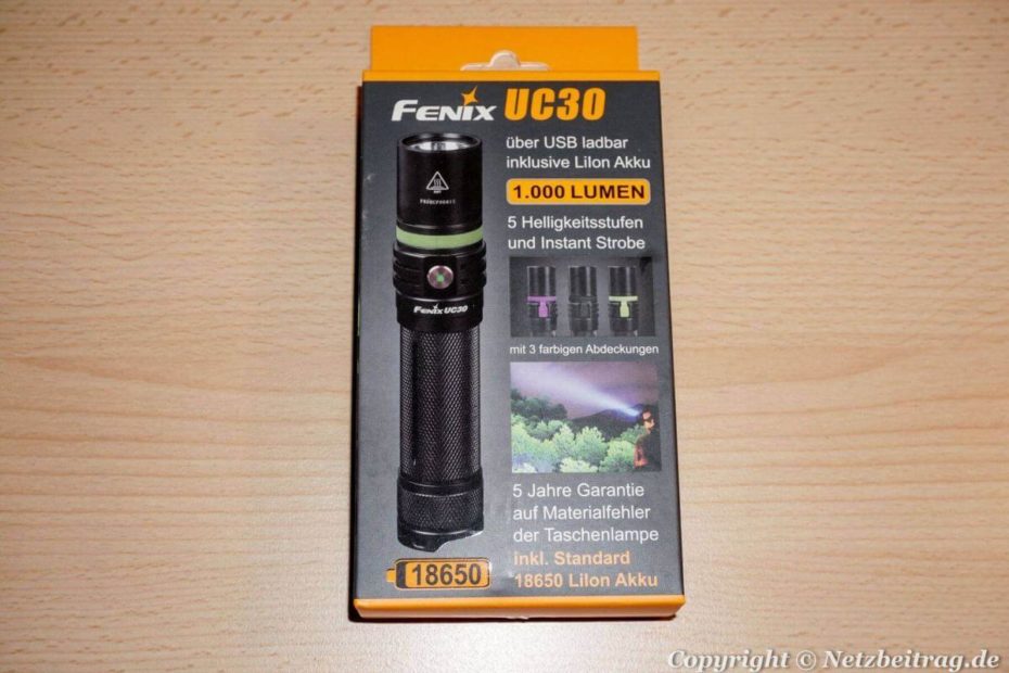 Fenix UC30 2017 Taschenlampe