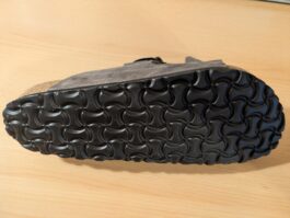 Knastladen Sandalen Leder von unten
